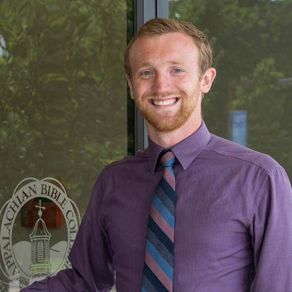 Zachary Rinehart - Admissions Counselor