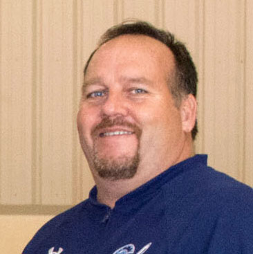 Coach Tim Barton